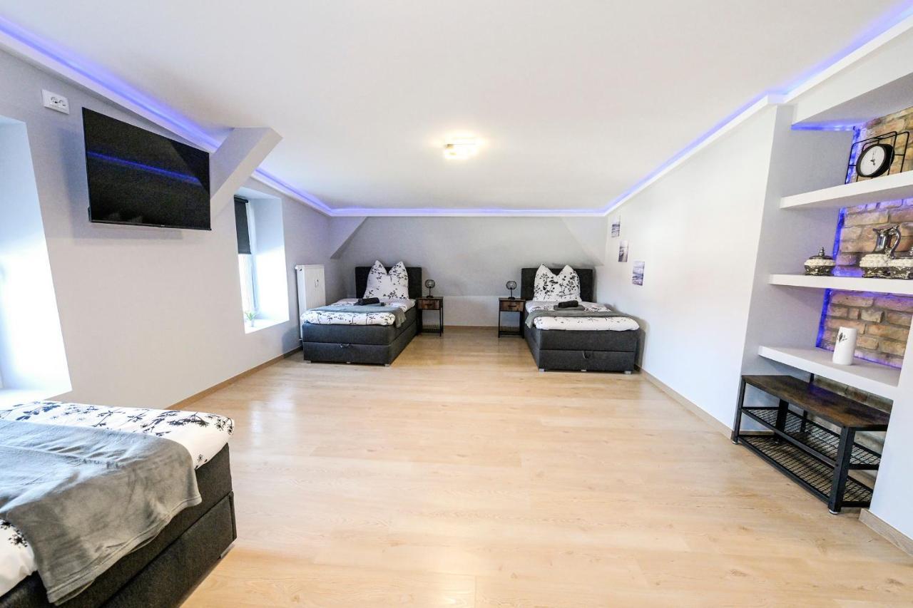 Happy -Apartments Magdeburgo Esterno foto